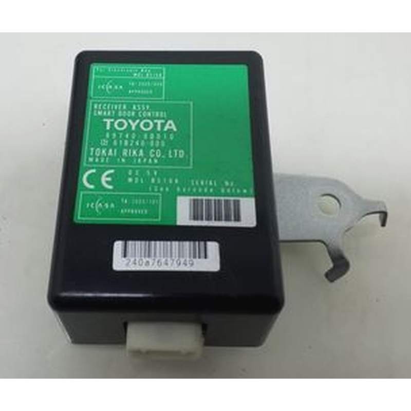 TOYOTA РЕСИВЪР РАДИО 897400D010